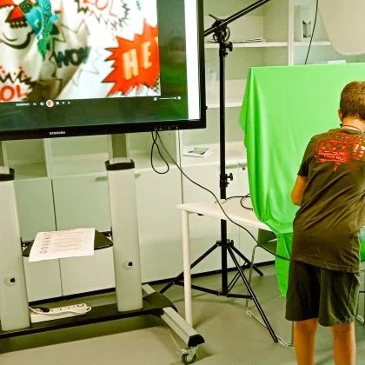 THE SPACE OF WONDERS: A WORKSHOP TO EXPERIENCE THE SPECIAL EFFECTS OF CINEMA