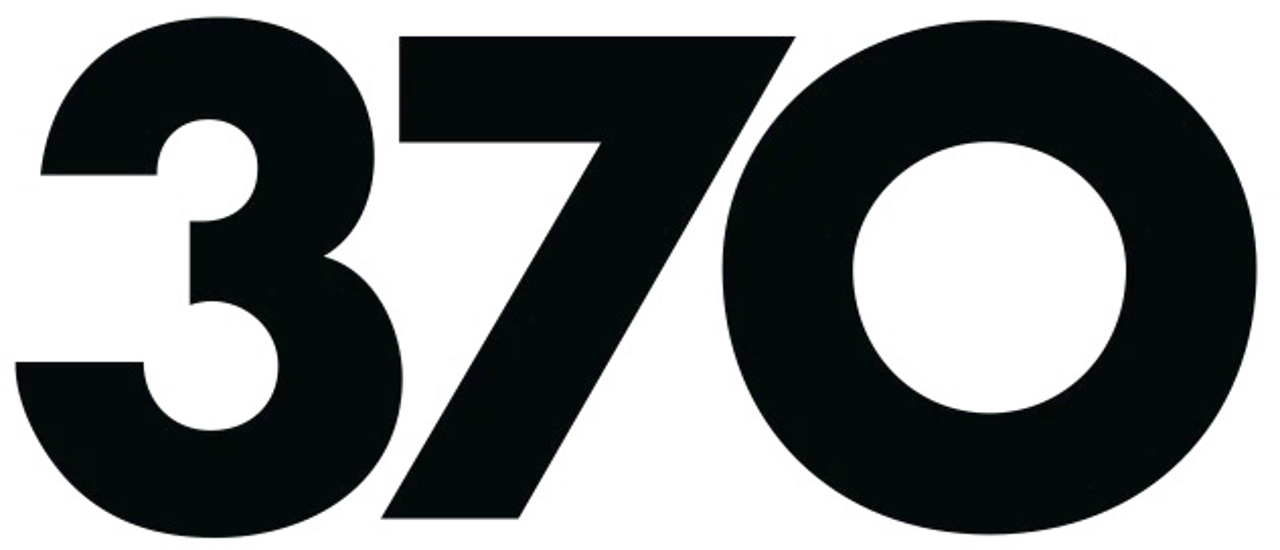 370