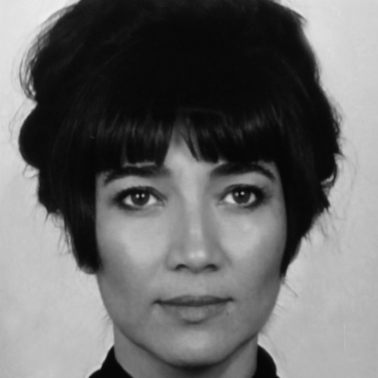 Mitra Farahani